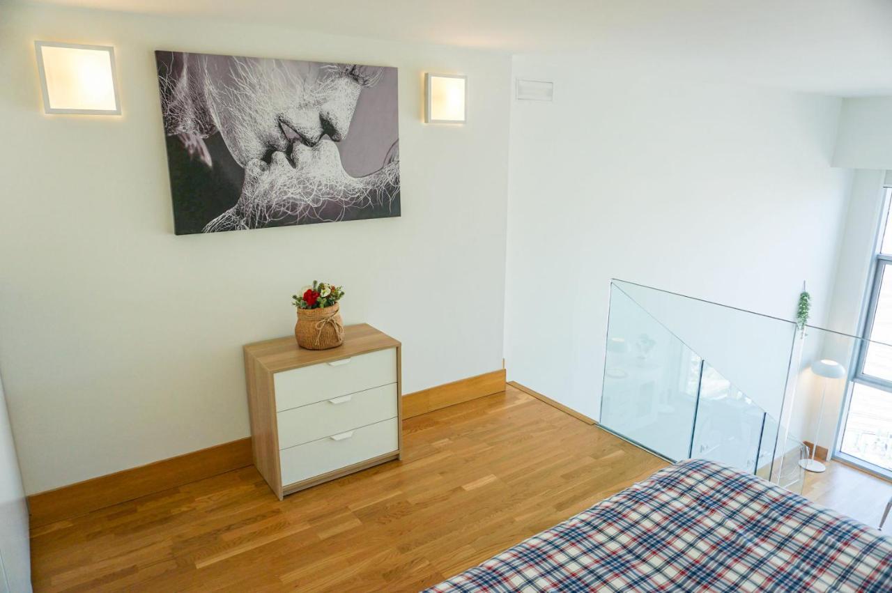 Apartamento Loft Duplex Con Parking Gratis Apartment Valencia Bagian luar foto